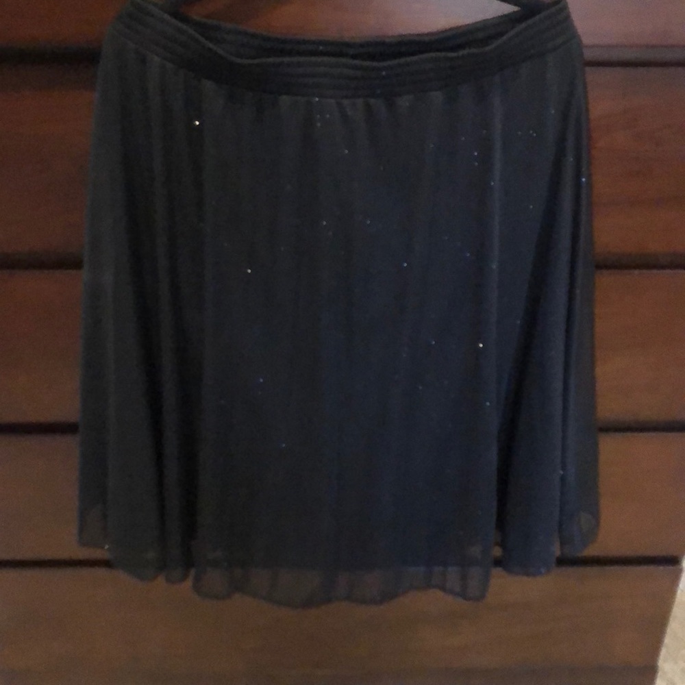 Versions Skirt Woman’s Size Large